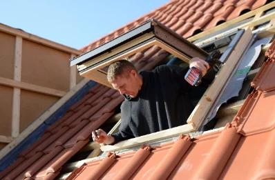 Pose de fenêtres de toit Velux à Hombourg
